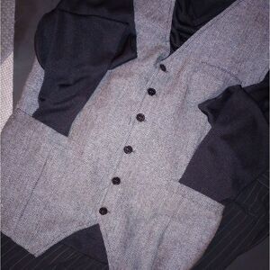 🆕🦺 Men's Chevron Suit Vest